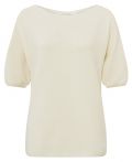 Pullover van het merk Yaya met korte ballonmouwen, boothals en knopen op de rug in de kleur off white.