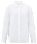 Witte blouse van het merk Yaya met lange mouwen, blinde knoopsluiting en plooidetail op de rug.