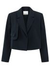 Korte blazer van het merk Yaya met reverskraag, zakdetails en  zonder sluiting in de kleur donker blauw.