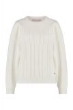Pullover met kabels, ronde hals en geplooide lange mouwen van het merk Studio Anneloes in de kleur off white.