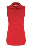 Mouwloze travelblouse met klassieke kraag en aangesloten fit van het merk Studio Anneloes in de kleur rood.