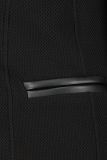 Getailleerde twill blazer met reverskraag, knoopsluiting en paspelzakken van immitatie leer in de kleur zwart.