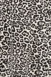 Traveltop met leopard print met V-hals en lange pofmouwen van het merk Studio Anneloes in de kleur kit/zwart.