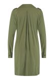 Lange travel blouse met doorlopende knoopsluiting, een kraag en borstzakjes van het merk Studio Anneloes in de kleur army.