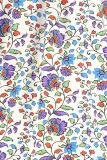 Travelblouse van het merk Studio Anneloes met bloemenprint in de kleur off white/purple met lange mouwen, kraag en knoopsluiting.