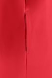 Traveljurk met ronde kraag met V-hals, korte mouwen en steekzakken van het merk Studio Anneloes in de kleur rood.