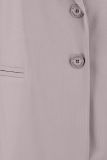 Travel blazer met reverskraag, dubbele knoopsluiting en paspelzakken van het merk Studio Anneloes in de kleur taupe.