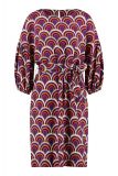 Korte jurk van het merk Studio Anneloes met retro print, ronde hals en driekwart pofmouwen in multcolor.