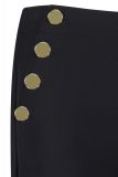 Travel broek met wijde pijpen, elastieken tailleband en sierknopen bij de steekzakken van het merk Studio Anneloes in de kleur zwart.
