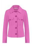 Travel jacket met knoopsluiting, borstzakken en grote klassieke kraag van het merk Studio Anneloes in de kleur donker roze.