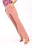 Oud roze broek met flare pijpen en elastieken tailleband van het merk Studio Anneloes.