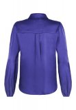 Satinlook blouse van het merk Sisterspoint met lange pofmouwen in de kleur deep purple.