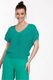 Smaragd kleurige gehaakte top met grote V-Hals, korte mouwtjes en normale fit van het merk Studio Anneloes.