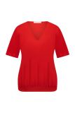 Travel t-shirt van het merk Studio Anneloes met V-hals. elastieken boord en korte mouwen in de kleur rood.