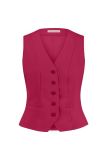 Kersenrood getailleerd gilet van Studio Anneloes