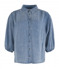 Denim blouse met driekwart mouwen en losse pasvorm van het merk Moscow in de kleur blauw.