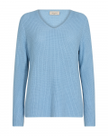 Gebreide trui van het merk Freequent met V-hals en lange mouwen in de kleur chambray blue.