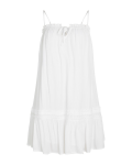 Korte luchtige jurk met verstelbare spaghettibandjes, ruches en strikkoord in de kleur wit.