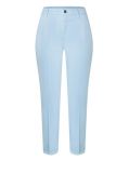 Cgino broek van het merk Mac met etailleband met riemlussen, voor- en achterzakken en subtiele vouw in de kleur licht blauw.