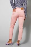 Slimfit broek met dubbele zijnaad en enkellengte van het merk Rosner in de kleur hortensia.