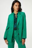 Corduroy blazer van het merk Fabienne Chapot met opgestikte zakken, een reverskraag en knoopsluiting in de kleur feeling green.