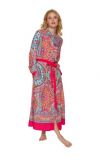 Lange jurk met knoopsluiting, lange mouwen, pasiley print en stoffen ceintuur in de kleur rood.