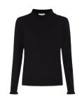 Gebreide trui met frill randjes en kmnopen op de schouders in de kleur zwart.