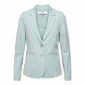 Travel blazer met reverskraag, paspelzakken en knoopsluiting van het merk &Co Woman in de kleur misty blue.