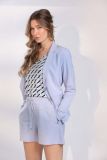 Travel blazer met reverskraag, paspelzakken en knoopsluiting van het merk &Co Woman in de kleur pale blue.