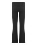 Flared broek van het merk Cambio met elastisch tailleband en pintuck aan de voorzijde in de kleur zwart.