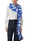 Blauwe shawl met print en fijne franjes van het merk Comma.