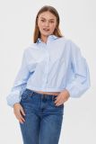 Gestreepte blouse van het merk Freequent met elastieken boord, blousekraag en lange mouwen met elastieken boordje in de kleur della robia blue/off white.