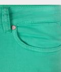 Denim broek met flare pijp van het merk Esqualo in de kleur jade.