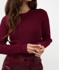 F24.07503 Pullover met Rib V-Design - Wine Red