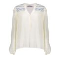 Wijde blousetop met geborduurde details van het merk Geisha in de kleur off white.