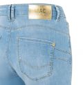 Blauwe spijkerbroek van het merk Mac met wijde pijpen.