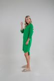 Zomerse jurk met driekwart mouwen van katoenmix in de kleur groen.