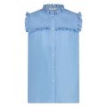 Mouwloze blouse met kanten details en ronde hals met ruche van het merk Nukus in de kleur blauw.