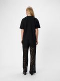 23045828 Objklara T-Shirt met Strikdetails - Zwart