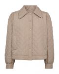 Doorgestikte jas van het merk Freequent met drukknopen, puntkraag en steekzakken in de kleur simply taupe.
