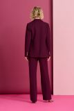 Classy pantalon met uitlopende pijp van het merk Pom Amsterdam in de kleur winterbloom.