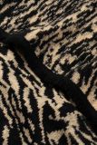A-symmetrische shawl van het merk Pom Amsterdam met zebraprint in de kleur zebra glorious sand.