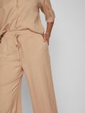 7/8 Linnen broek van het merk Vila met elastieken tailleband met strikkoord in de kleur sesame.