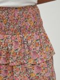 High waist rok met bloemenprint met gesmockt tailleband en volants in de kleur cloud dancer.