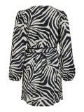 Zebraprint jurkje met V-hals, lange pofmouwen en strikceintuur van het merk Vila in de kleur black beauty.