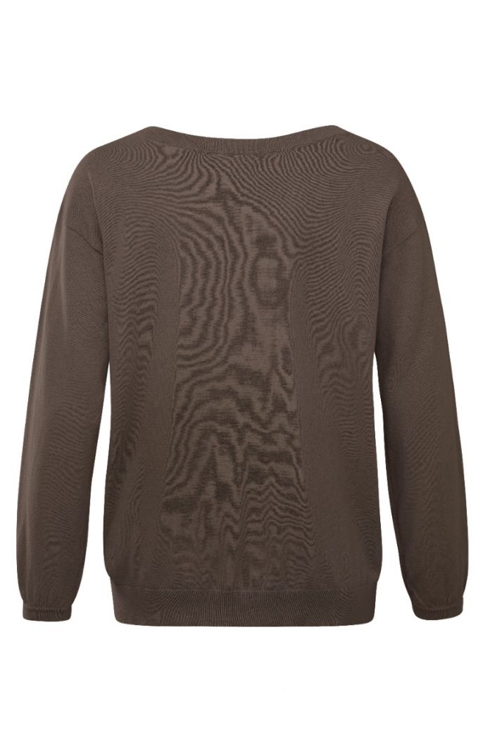 01-000106 Sweater met Boothals - Bruin