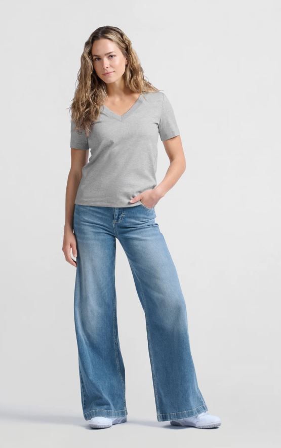 01-311074-501 Wijde Jeans - Light Blue Denim