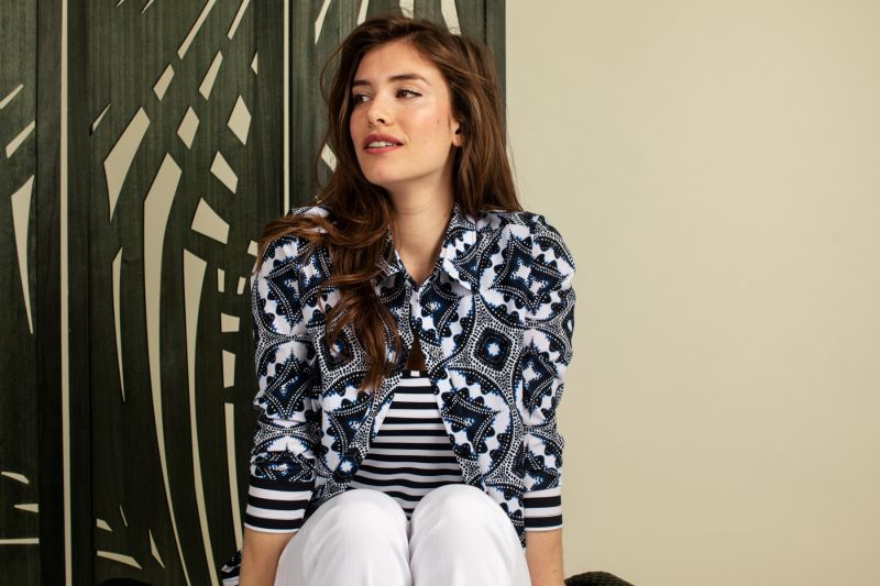 04643 Poppy Batik Shirt 3/4 Sleeve - Wit/Donker Blauw