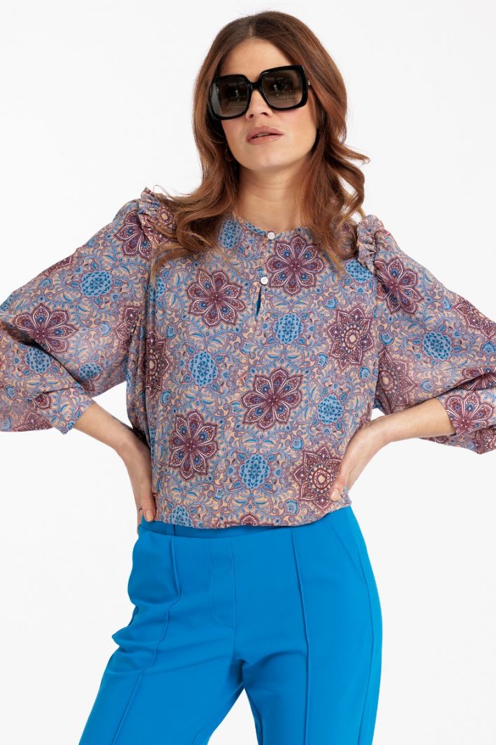 07181 Lyla Flower Crepe Blouse - Baby Blue/Stone Red