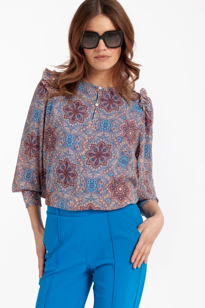 07181 Lyla Flower Crepe Blouse - Baby Blue/Stone Red